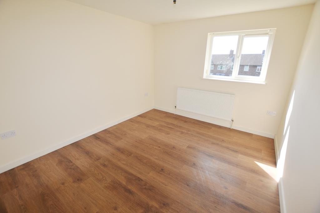 Apartment in Sheffield - View 5