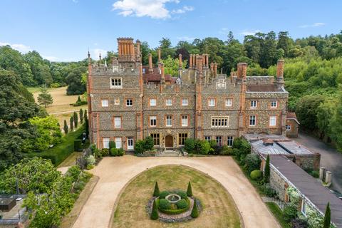 3 bedroom apartment for sale, Albury Park Mansion, Albury, Guildford, Surrey, GU5