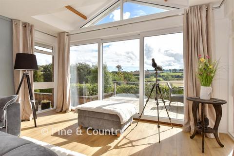5 bedroom detached bungalow for sale, Bowcombe Road, Carisbrooke, Isle of Wight