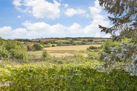 5 bedroom detached bungalow for sale, Bowcombe Road, Carisbrooke, Isle of Wight