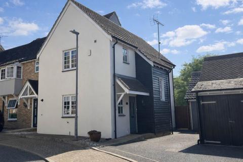 3 bedroom semi-detached house for sale, Hare Bridge Crescent, Ingatestone CM4