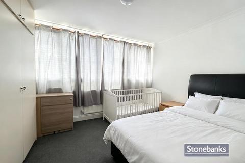 6 bedroom terraced house to rent, Heritage Close, Uxbridge UB8