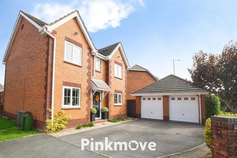 4 bedroom detached house for sale, Grosmont Way, Newport NP10