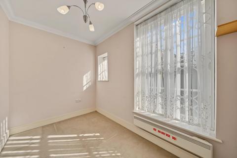 3 bedroom apartment for sale, Annadale House, West Heath Avenue, Golders Green, NW11