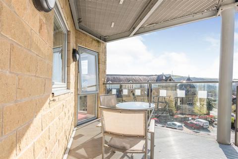 2 bedroom apartment for sale, Trinity Court, Oxford Road, Halifax