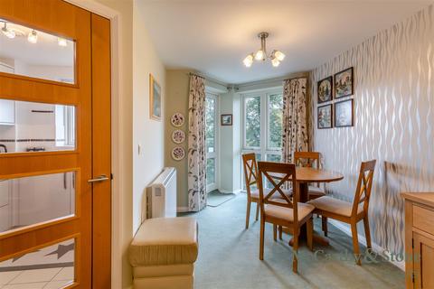 2 bedroom apartment for sale, Trinity Court, Oxford Road, Halifax