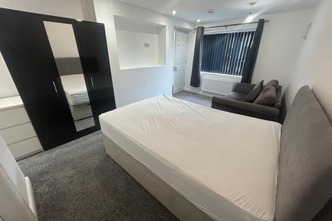undefined, Summer Lane, Sutton Coldfield, B76