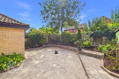 2 bedroom semi-detached bungalow for sale, Wherry Reach, Acle, Norwich