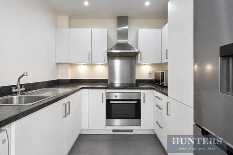 1 bedroom flat for sale, Mayfair Court, Hunting Place, Hounslow