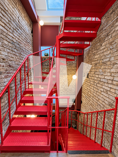 Studio to rent, Glasshouse Yard, London EC1A