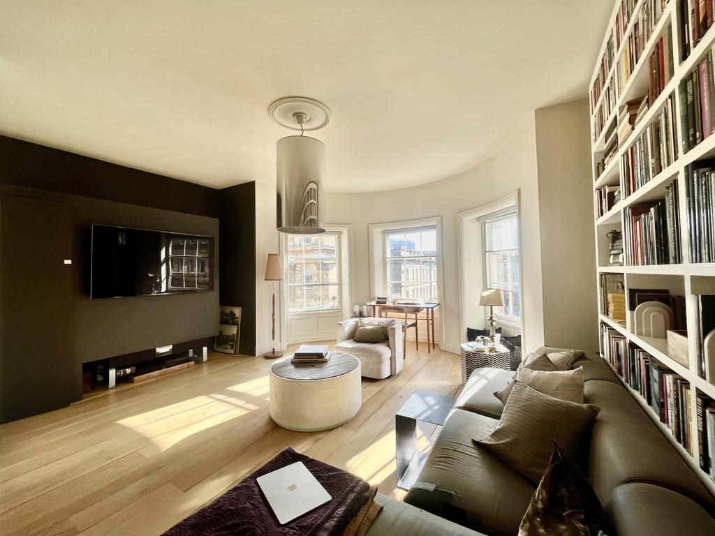 Apartment in Newcastle upon Tyne - View 3