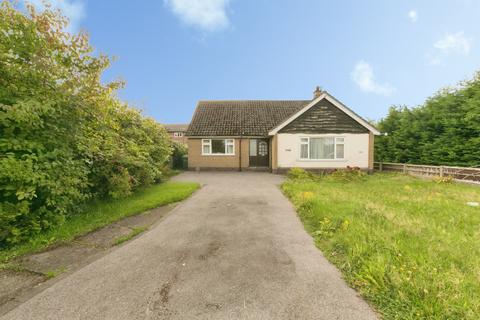 4 bedroom detached bungalow for sale, Station Road, Winsford