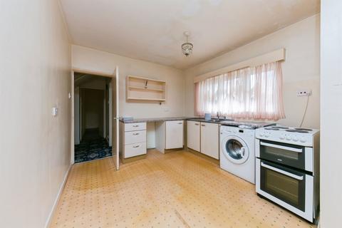 4 bedroom detached bungalow for sale, Station Road, Winsford