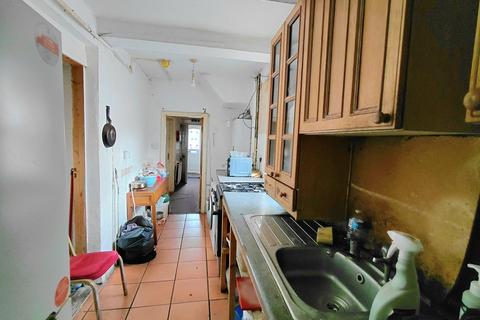 3 bedroom end of terrace house for sale, Waye Avenue,  Hounslow, TW5