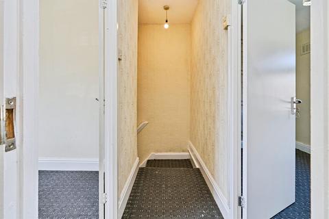 3 bedroom terraced house for sale, Highfield Road, Tipton