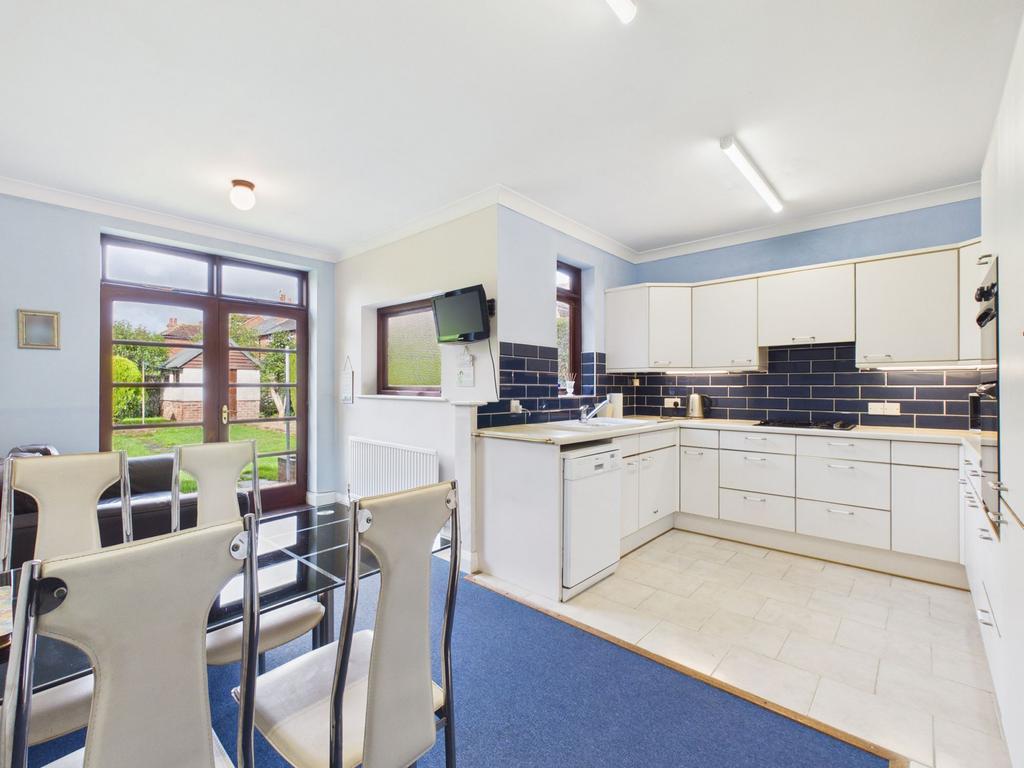 House in Nottingham - View 3