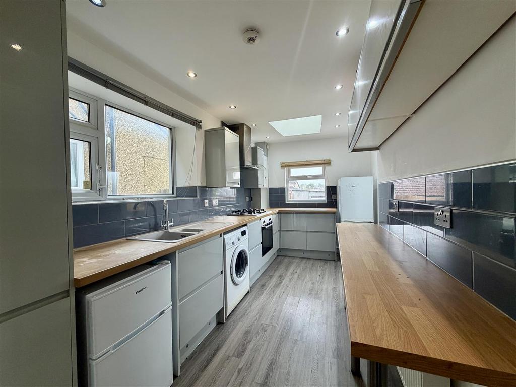 House in Bristol, Hengrove - View 3
