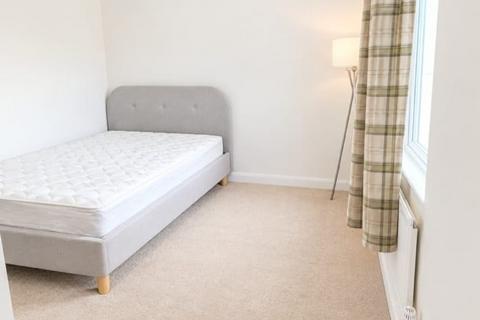 3 bedroom end of terrace house for sale, Murray Road, London, W5