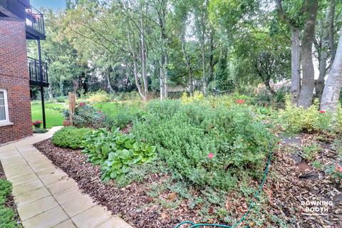 1 bedroom apartment for sale, Croft Lodge The Green, Walsall, WS9 8NJ