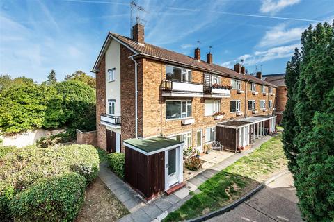 2 bedroom apartment for sale, LINDEN COURT, LEATHERHEAD, KT22