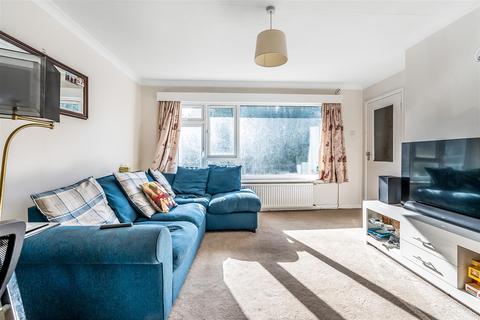 2 bedroom apartment for sale, LINDEN COURT, LEATHERHEAD, KT22