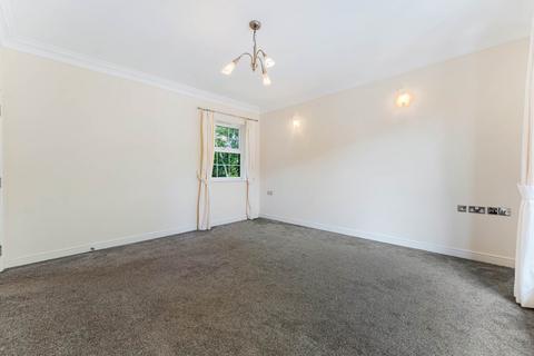 undefined, Wentworth Court, Whitefield