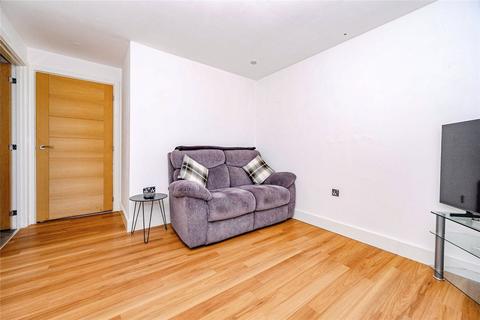 2 bedroom detached house for sale, Renner Croft, Dunstable, Bedfordshire, LU6