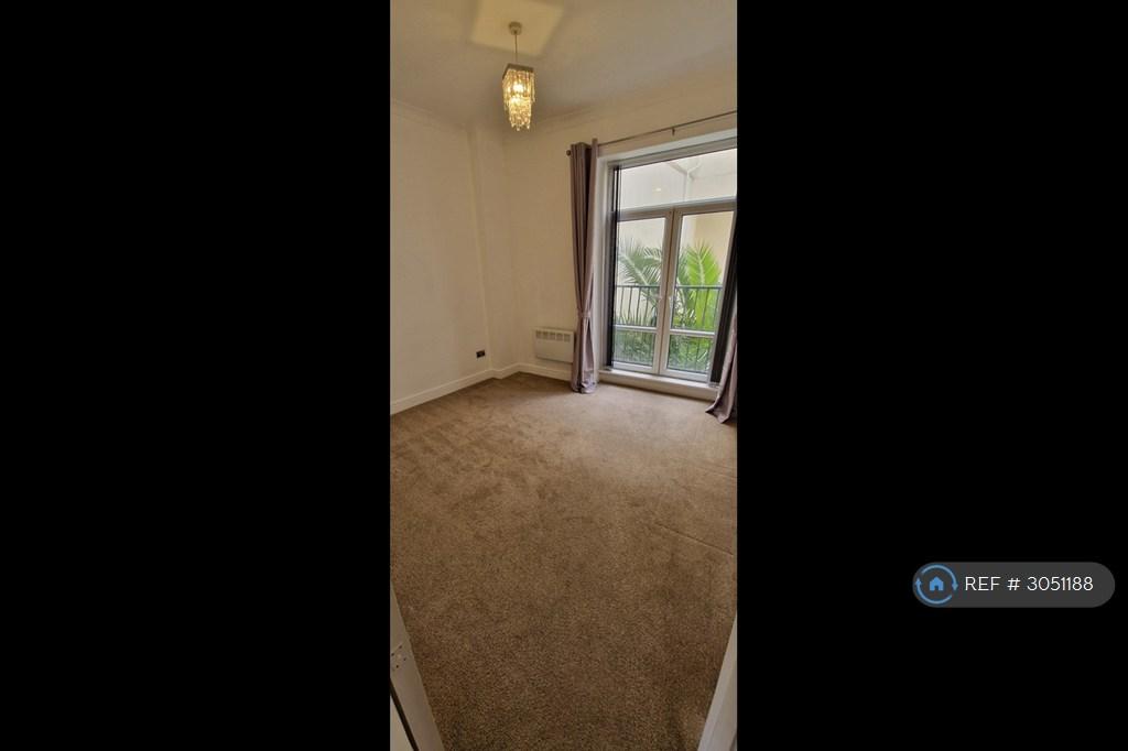 Apartment in Bournemouth - View 3