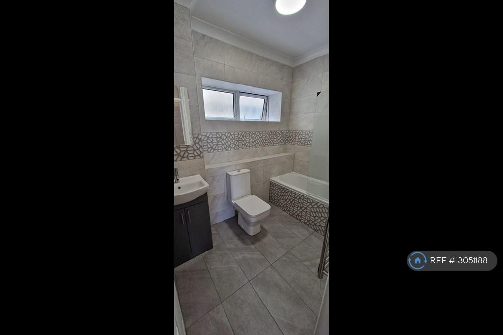 Apartment in Bournemouth - View 5