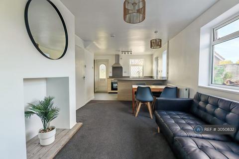 4 bedroom end of terrace house to rent, Filton Avenue, Bristol, BS34