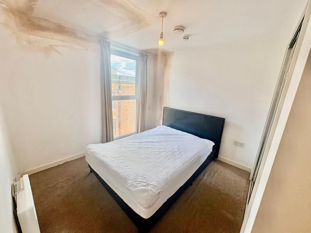 Apartment in Nottingham, Hockley, The Meadows - More