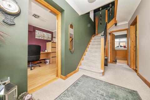 3 bedroom semi-detached house for sale, Bridport Avenue, Ipswich