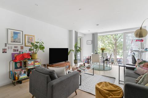 1 bedroom flat for sale, 4 Deacon Street, London SE17