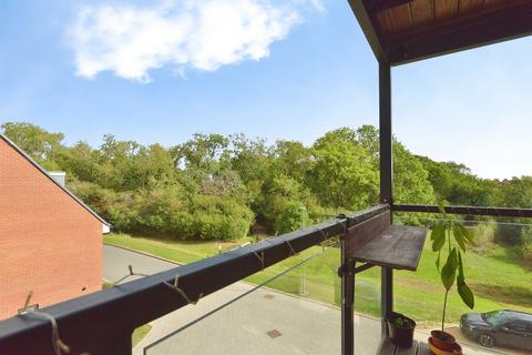 2 bedroom apartment for sale, Whitecastle Way, Kingsmead, Milton Keynes