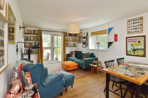 2 bedroom apartment for sale, Whitecastle Way, Kingsmead, Milton Keynes