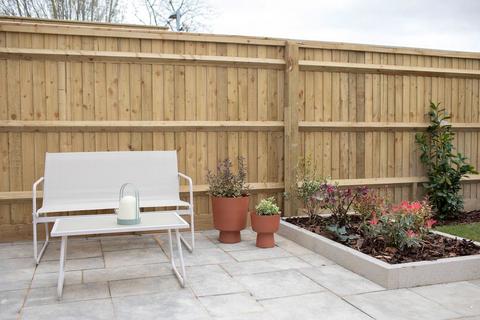 3 bedroom semi-detached house for sale, Rothbury Gardens, Isleworth TW7