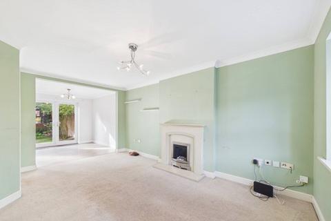 4 bedroom detached house for sale, Auchinleck Close, Driffield, YO25 9HG