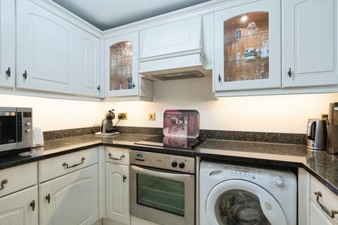 2 bedroom apartment for sale, Winton Hill, Stockbridge