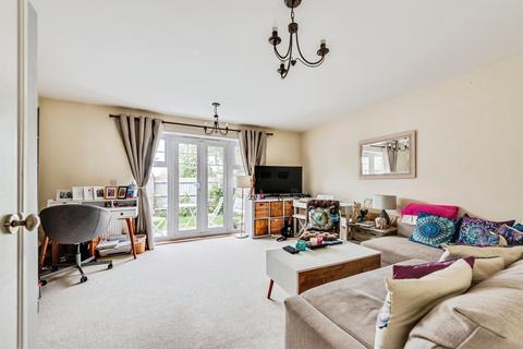 3 bedroom terraced house for sale, Caldecott Chase, Abingdon