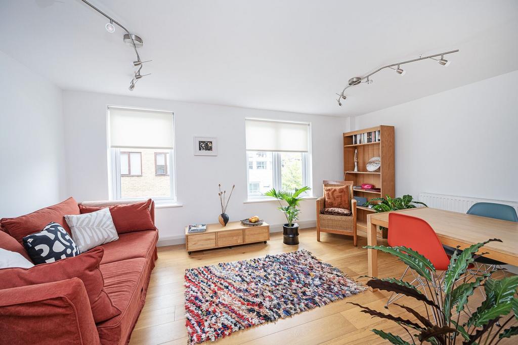 Apartment in London - View 2
