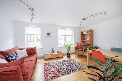 2 bedroom flat to rent, Garner Street, Bethnal Green, London, E2
