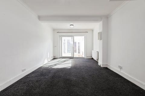 2 bedroom end of terrace house for sale, Aldborough Road South, ILFORD, Essex, IG3