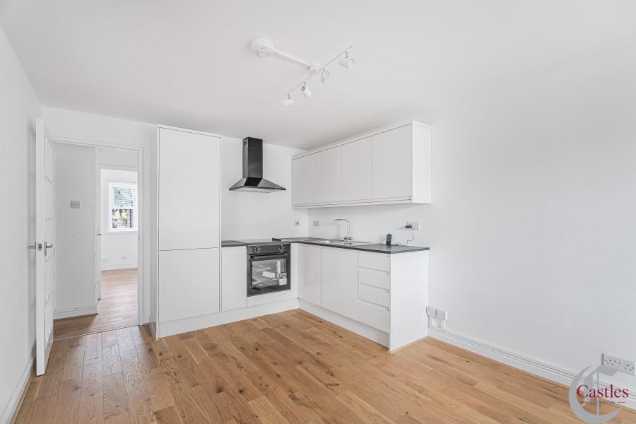 Apartment in Enfield - View 2