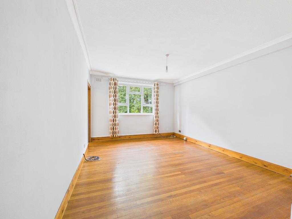 Apartment in Edinburgh - View 5