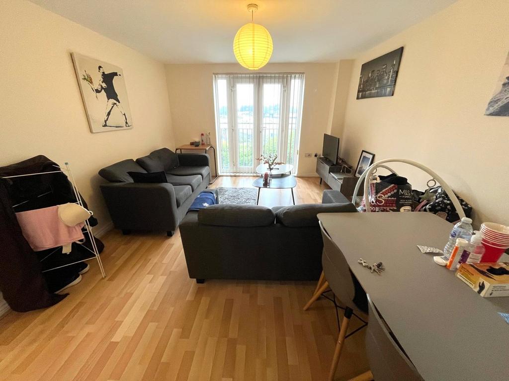 Apartment in Salford - View 2