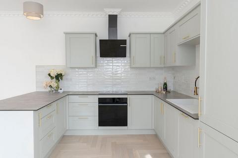 2 bedroom flat for sale, Portobello High Street, Portobello, Edinburgh, EH15