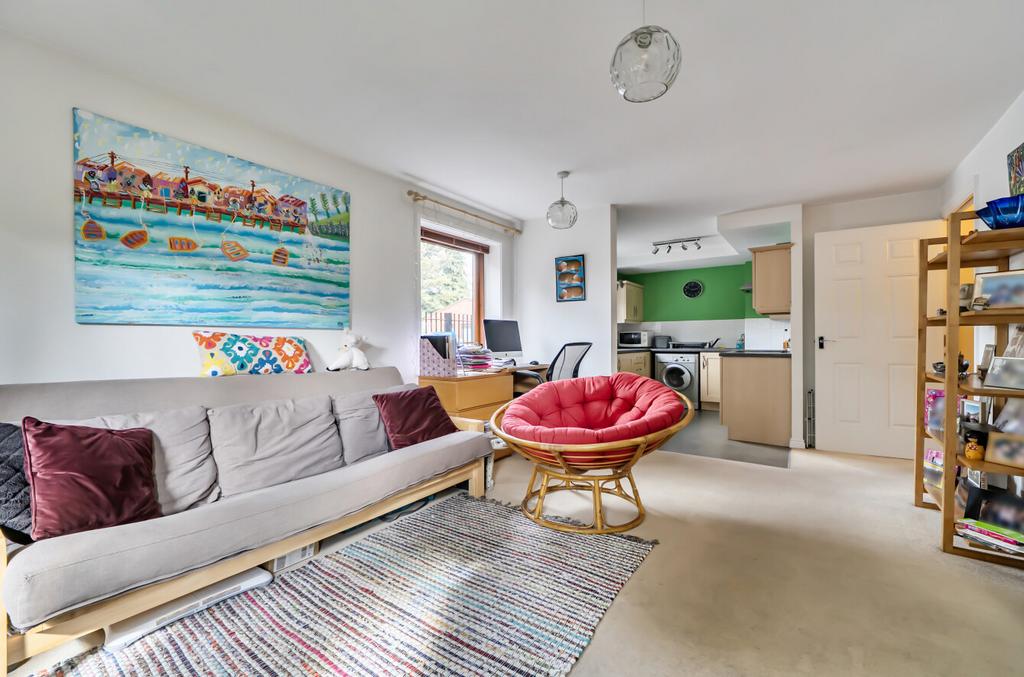 Apartment in Berkshire - View 5