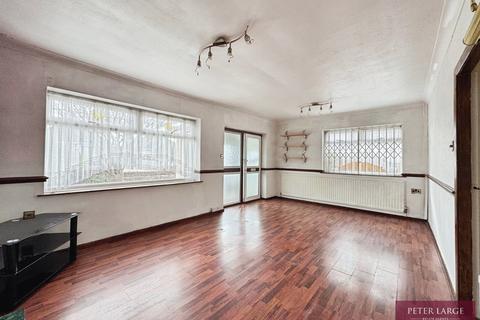 2 bedroom detached bungalow for sale, Arran Drive, Rhyl, LL18 2NS