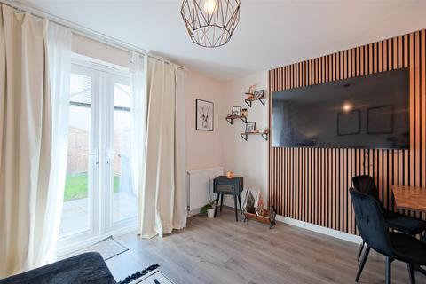 2 bedroom semi-detached house for sale, Skylark Gardens, Cambuslang