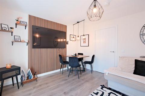 2 bedroom semi-detached house for sale, Skylark Gardens, Cambuslang